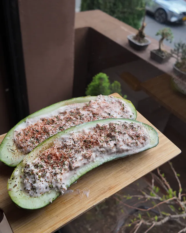 canoas de pepino con atún